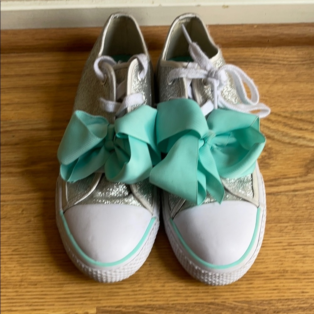 Jojo Siwa Sneakers